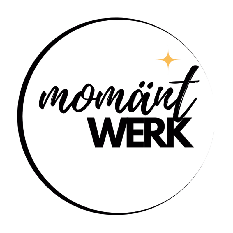 momäntWERK GmbH Logo
