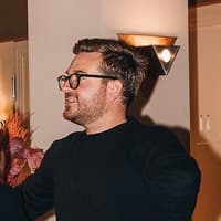 Dino Schön