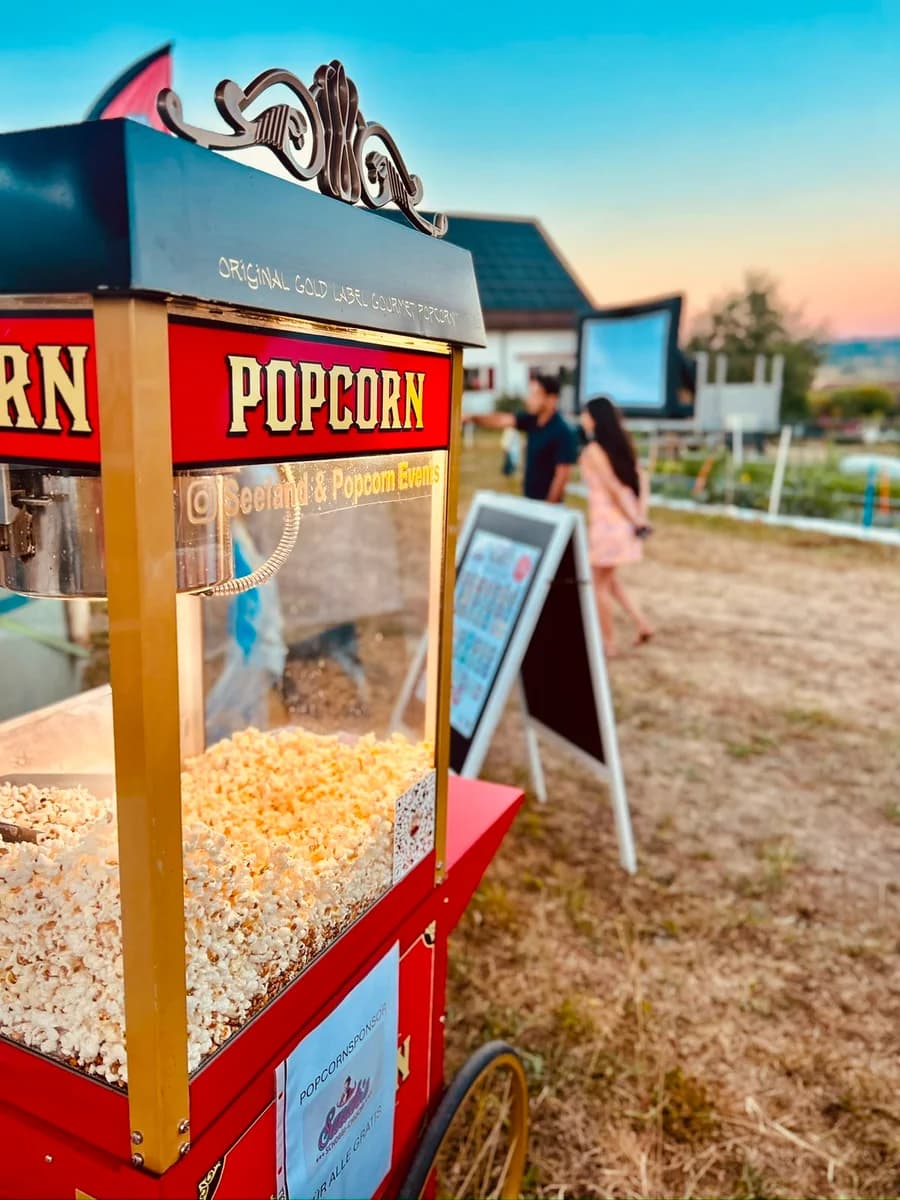 XXL Profi-Popcornmaschine im Retro-Stil mieten