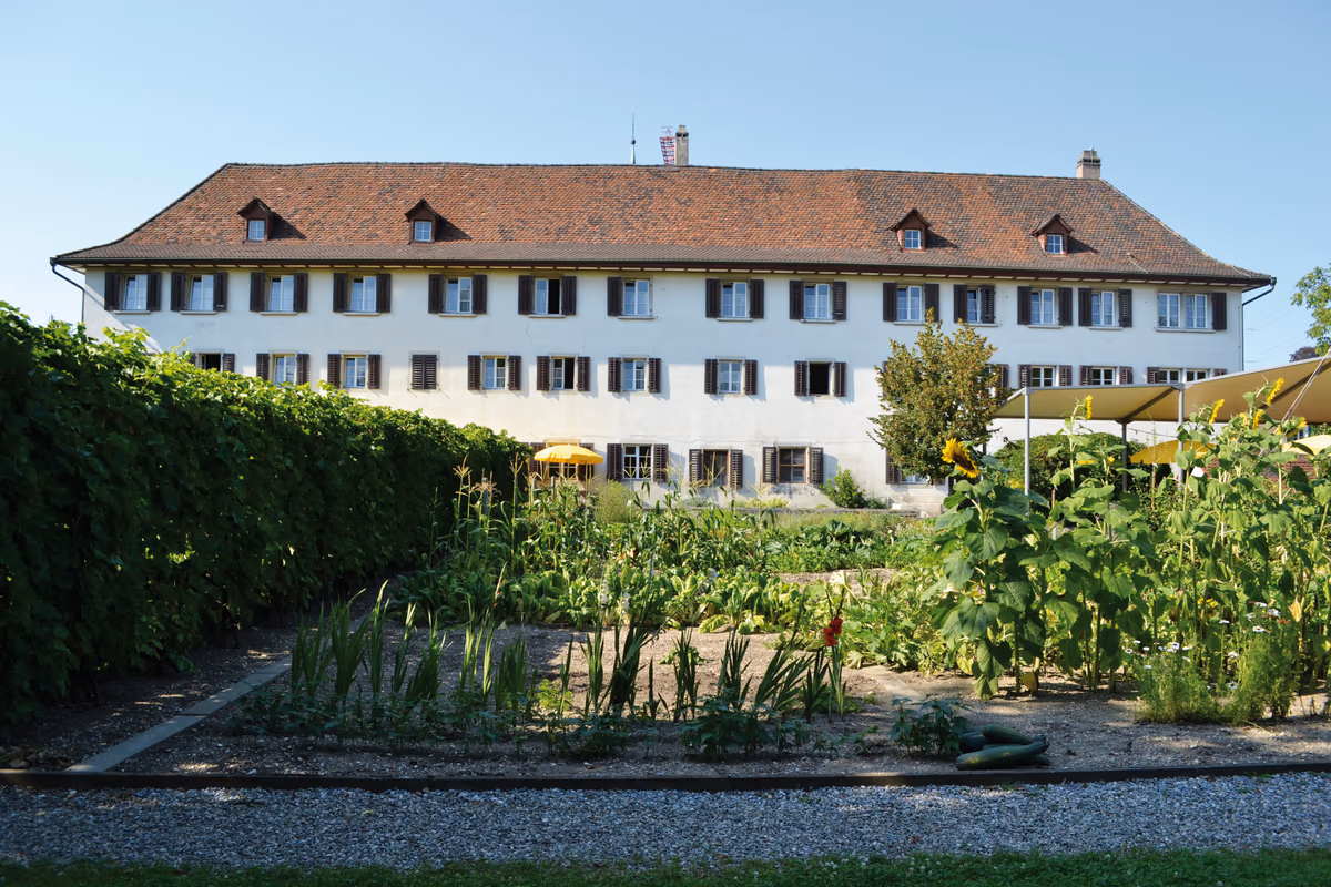 Kloster Dornach