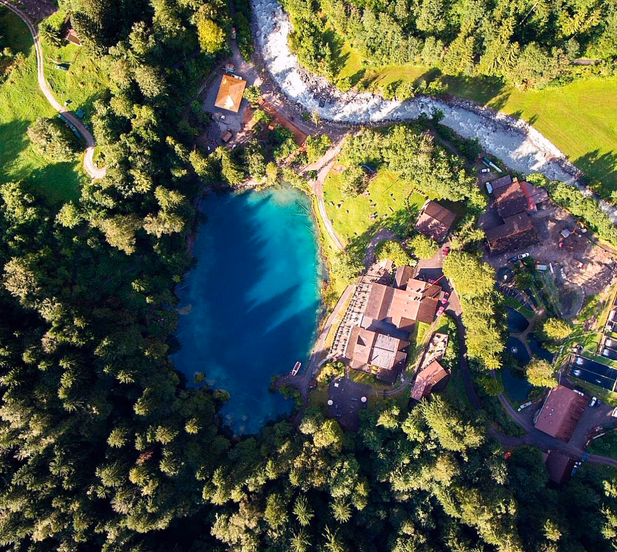 Hotel & Restaurant Blausee 2