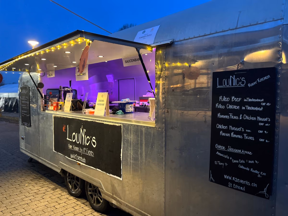 LouNic’s Rollin’ Kitchen 10