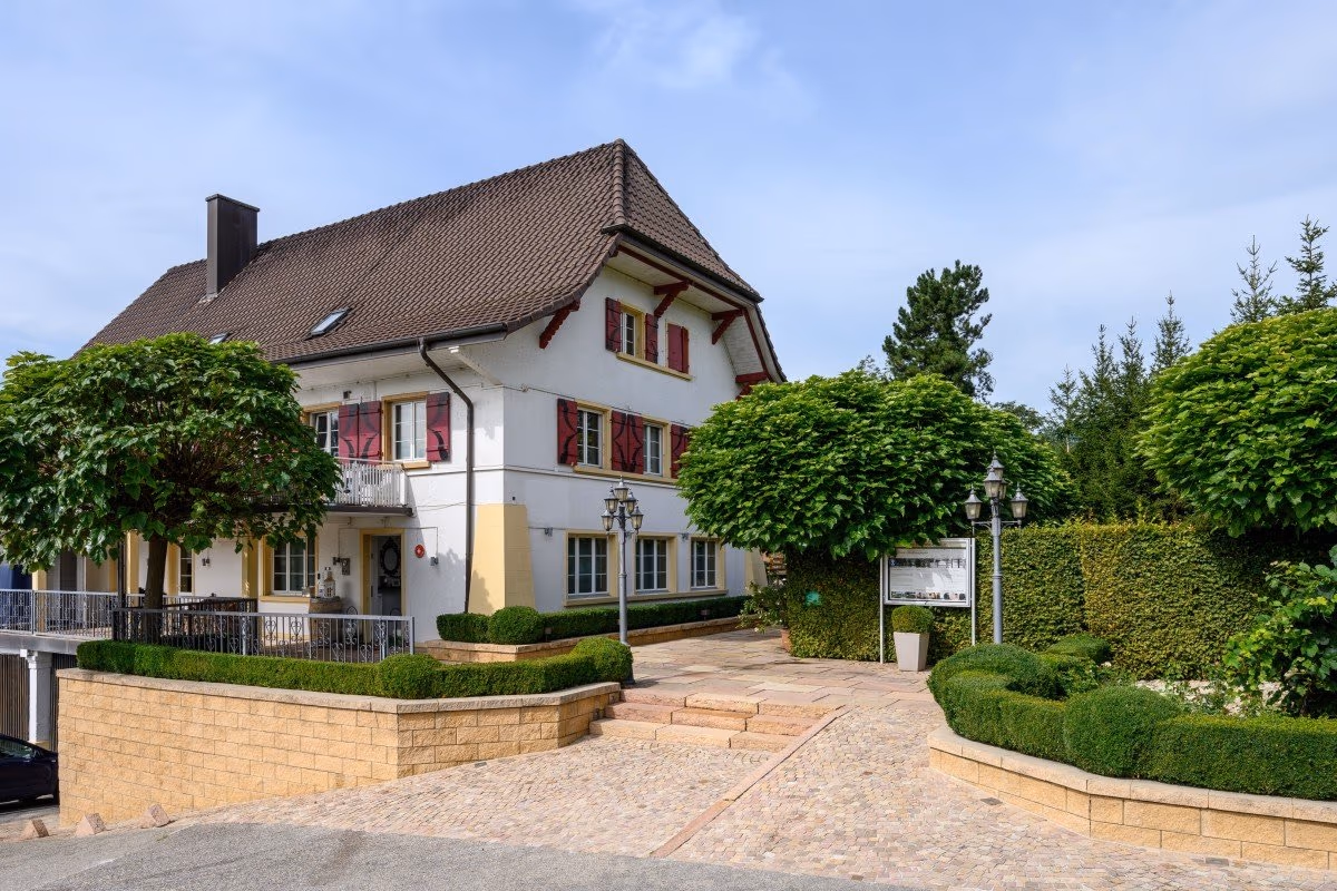 Hotel & Eventlocation Pont de Thielle / TNC AG 4