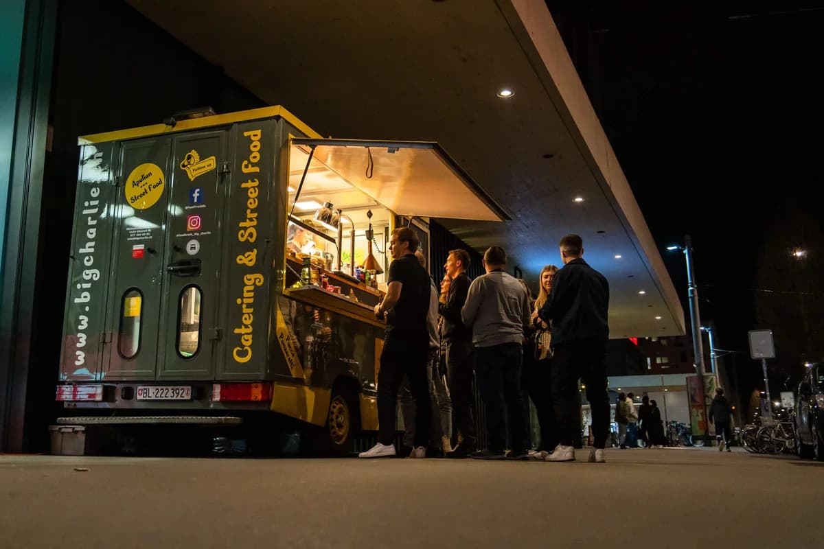 BIG CHARLIE FOODTRUCK 3