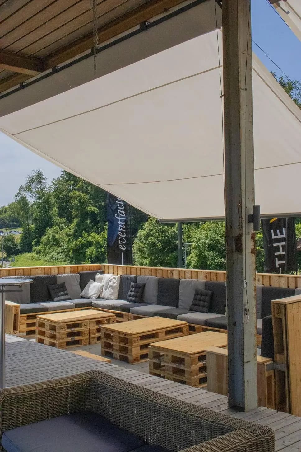 The Valley Event AG 18