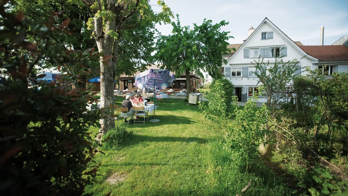Restaurant Jägerhaus und Gartenrestaurant im Grünen