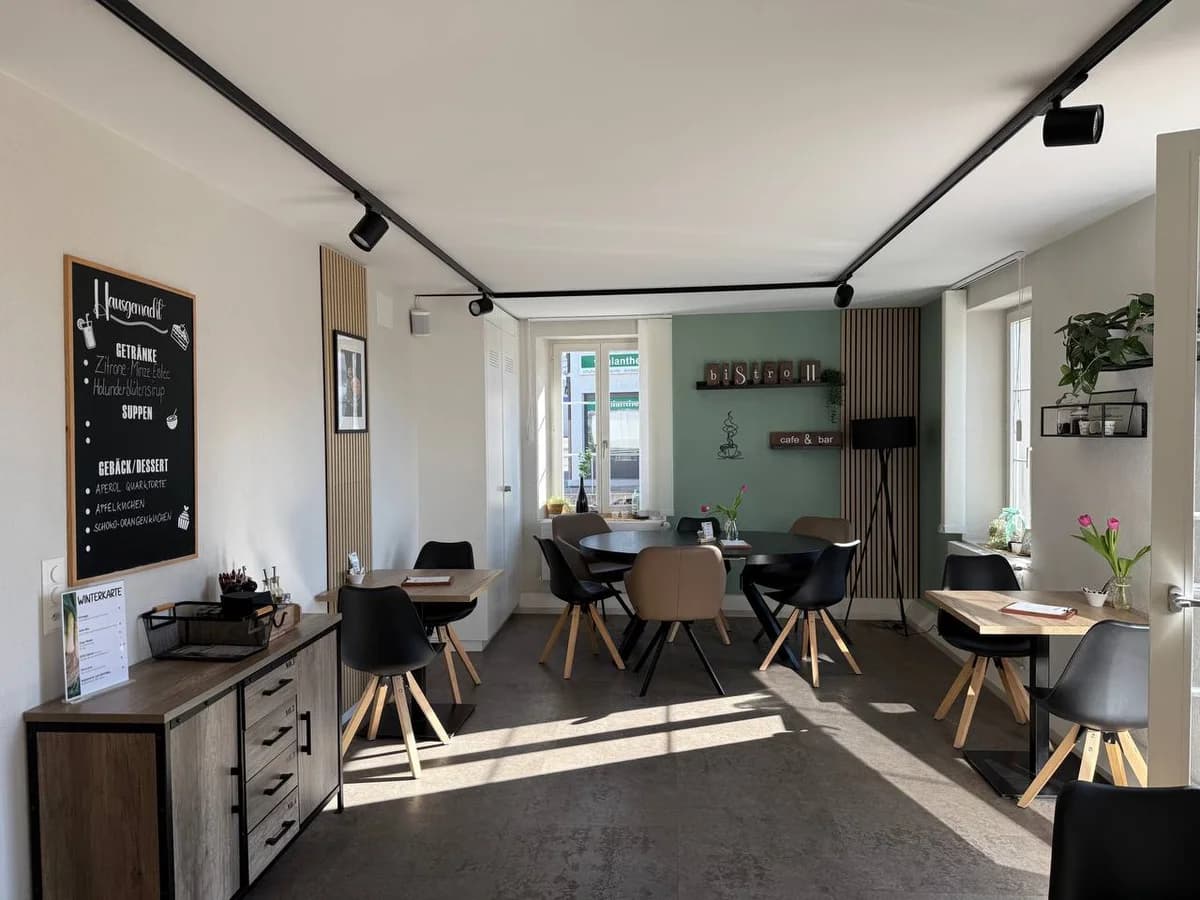Bistro 11
