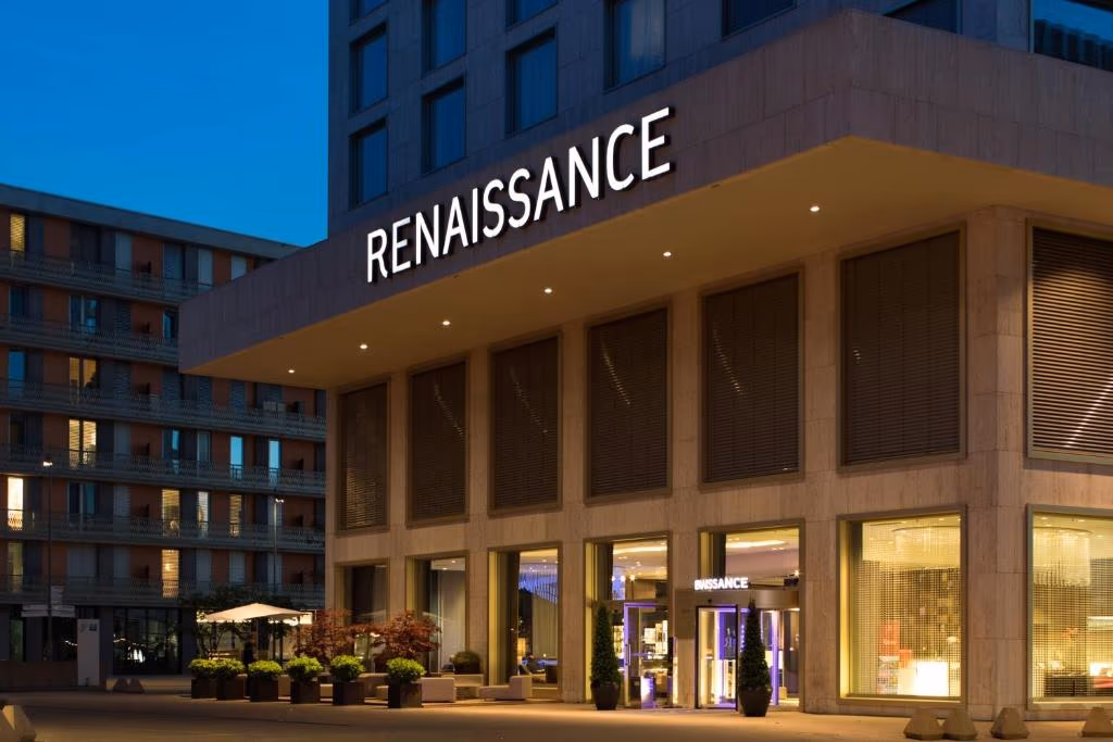 Renaissance Zürich Tower 4