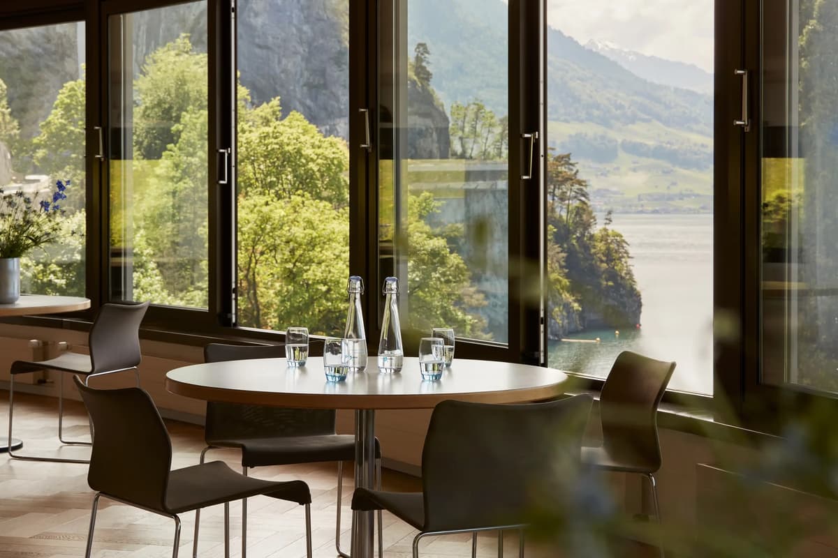 See- und Seminarhotel FloraAlpina AG 12