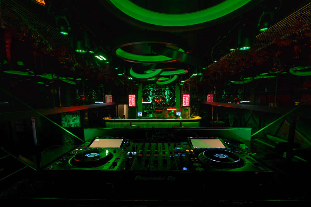 MAISON25 / Eventlocation 17