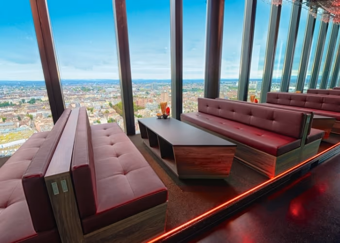 Bar Rouge 11