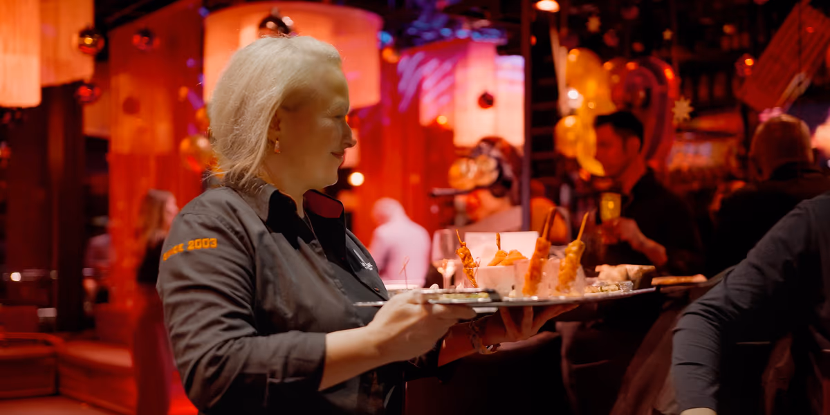 Bar Rouge 20