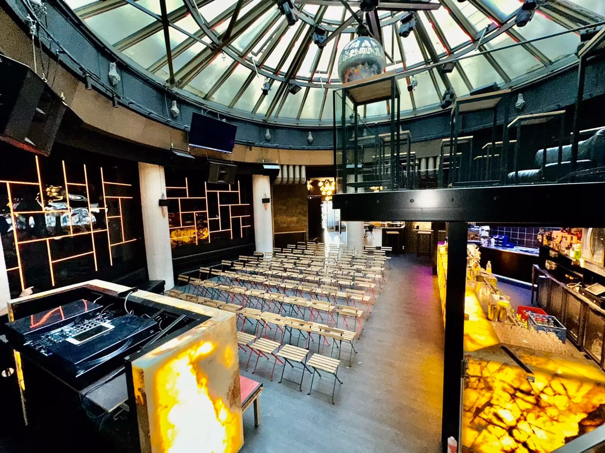 VIOR Events | Restaurant | Club 2