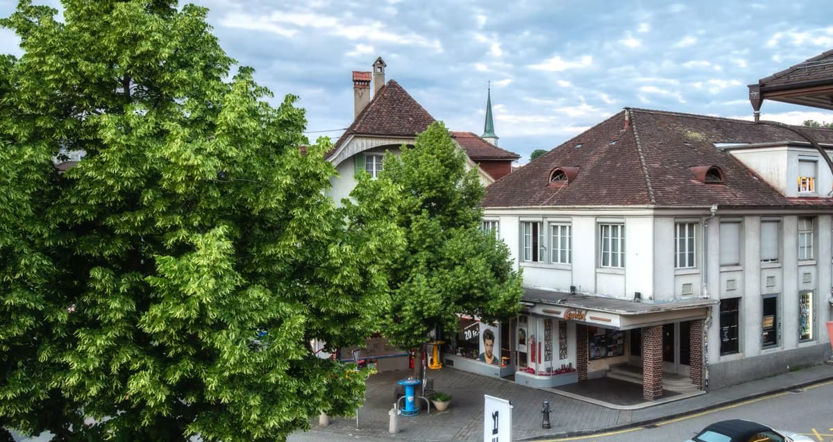 Aussenansicht des OldCapitol in Langenthal mit Eingang