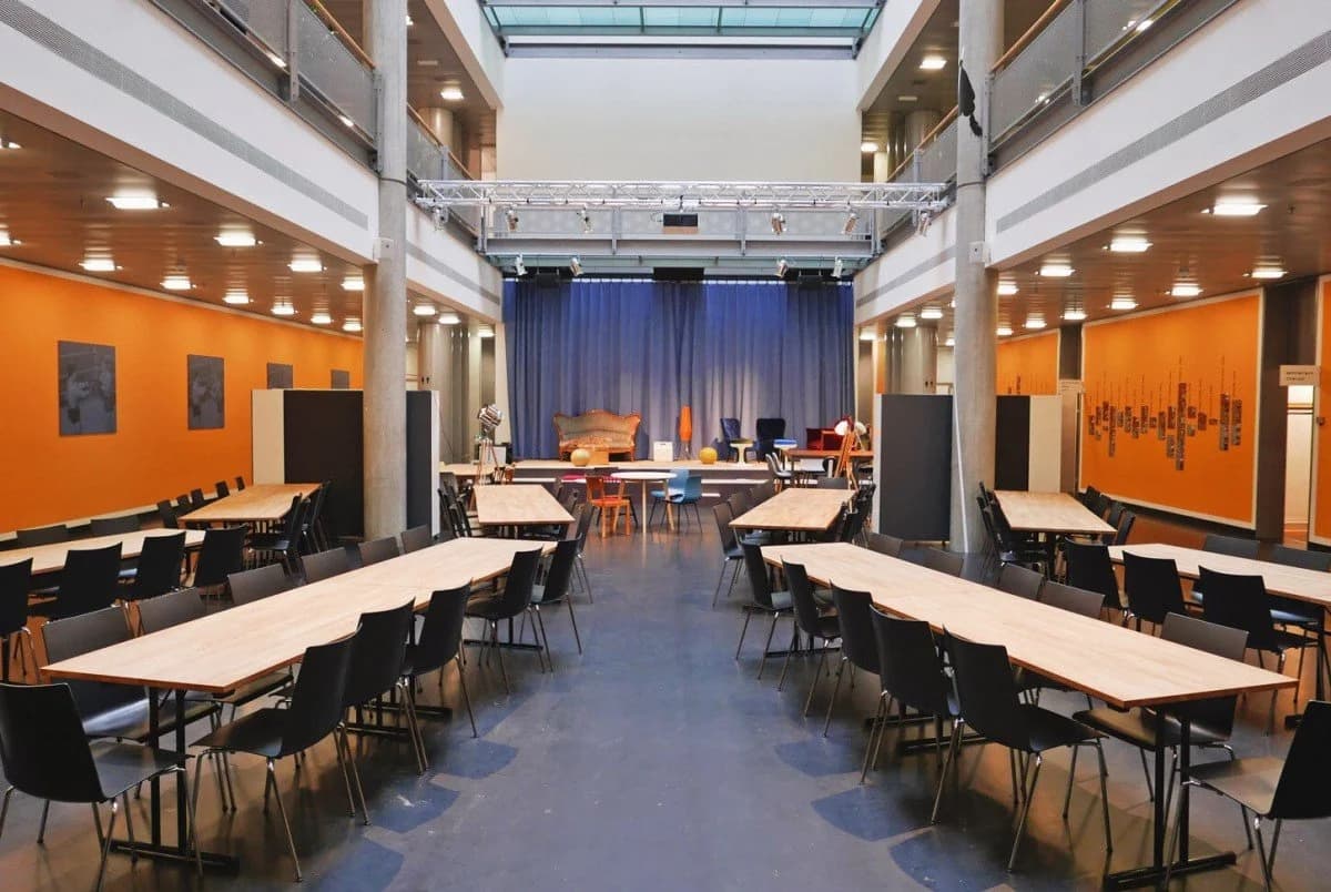 Haus des Sports 8