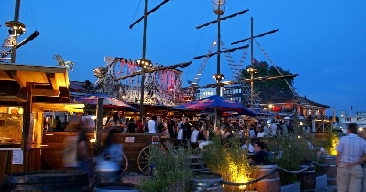 Pirates Hinwil - Retransmission publique de la Coupe du monde 2026