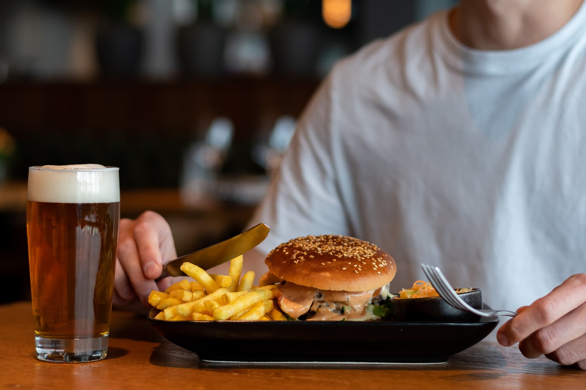 Burger & Beer in der Autohalle Andelfingen