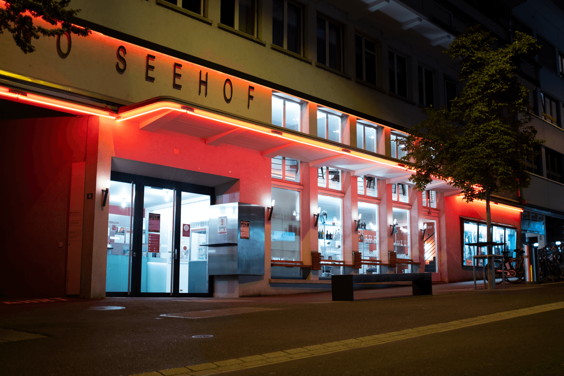 Hire Zug Cinemas