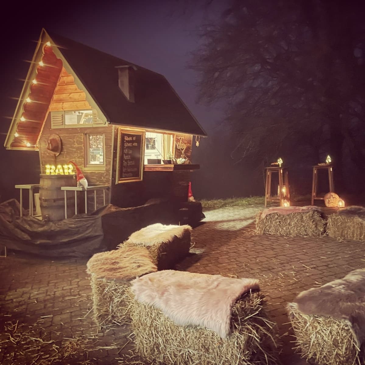 myTinyBar – mobile Bar auf Rädern