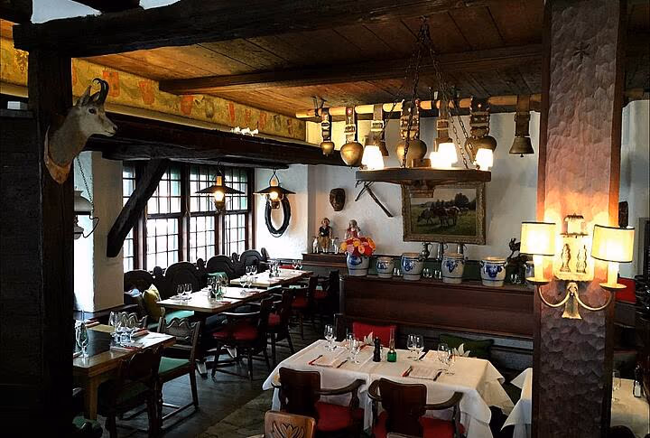 Fondue und Raclette in der Walliser Kanne Zürich
